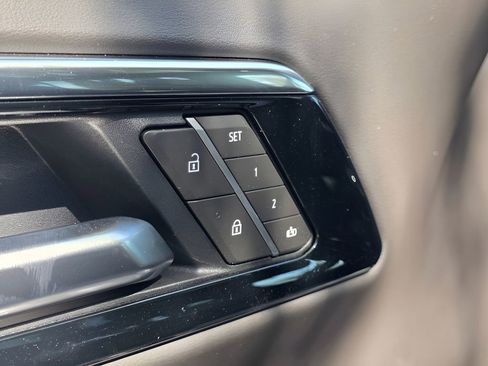 New 2026 Chevrolet Suburban RST AWD/4WD image 20