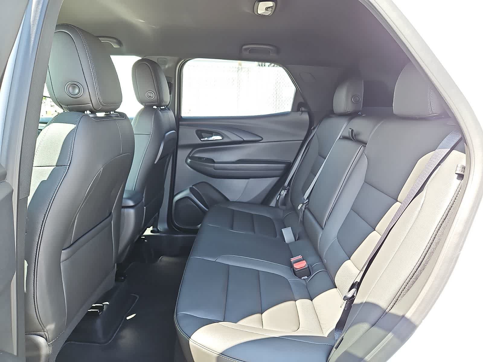 New 2026 Chevrolet TrailBlazer ACTIV w/ Driver Confidence Package FWD image 8