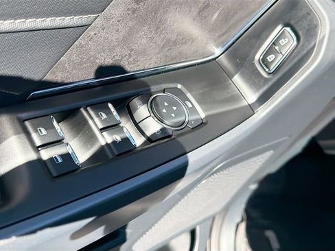 Used 2025 Ford F150 XLT w/ Equipment Group 302A MID image 21