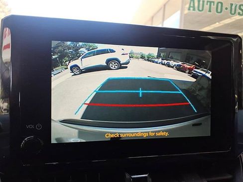 Used 2025 Toyota Corolla SE FWD image 22