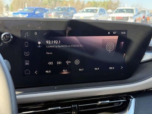 Used 2024 Buick Envista Avenir image 25