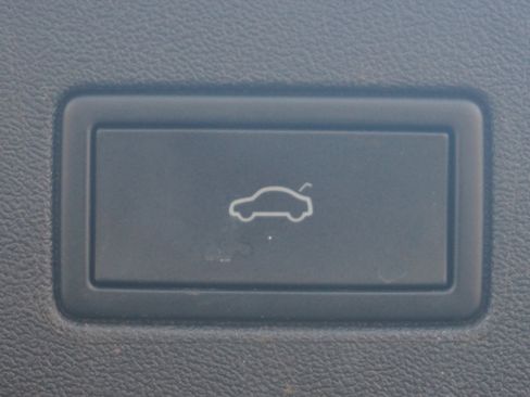 Used 2023 Volkswagen ID.4 S image 20