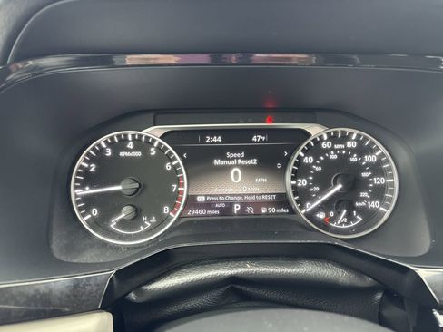 Used 2024 Nissan Pathfinder SL image 16