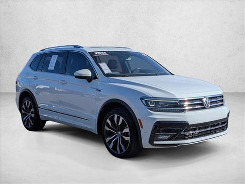 Used 2021 Volkswagen Tiguan SEL Premium R-Line image 3