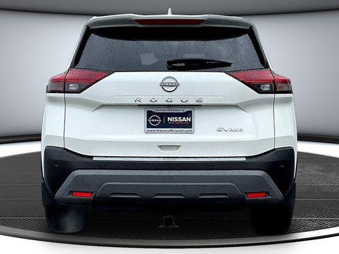 Used 2023 Nissan Rogue SV AWD/4WD image 5