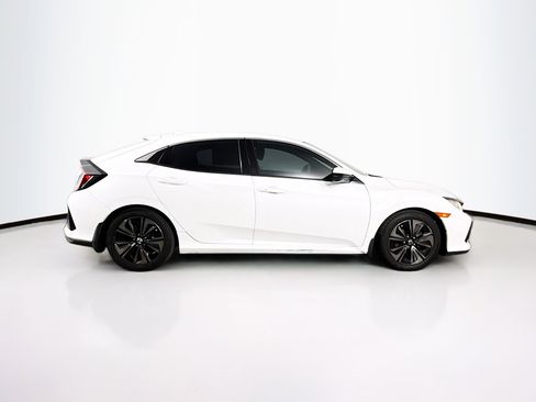 Used 2018 Honda Civic EX image 2