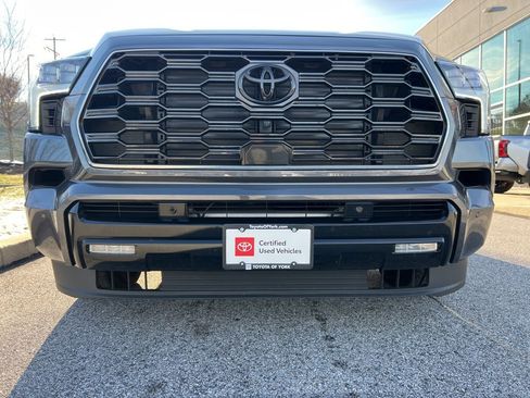 Certified 2025 Toyota Sequoia Platinum image 9