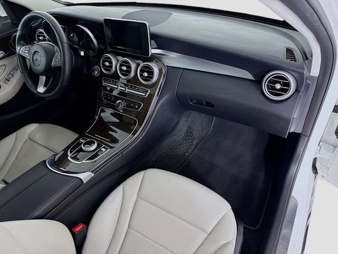 Used 2018 Mercedes-Benz C 300 Sedan image 17