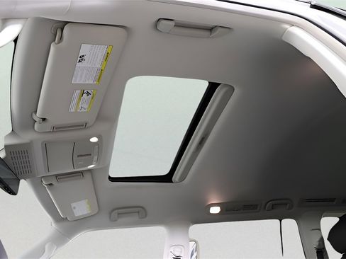 Used 2020 Nissan Armada Platinum w/ Cargo Package image 55