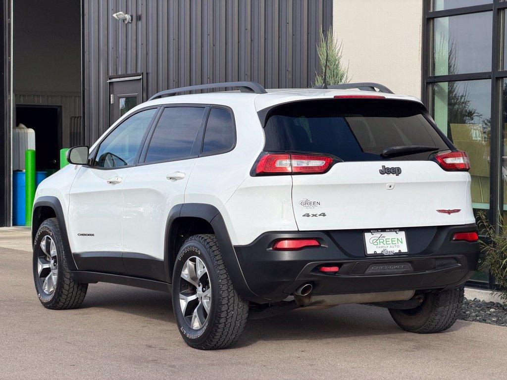 Used 2017 Jeep Cherokee Trailhawk AWD/4WD image 3