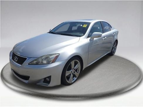 Used 2011 Lexus IS 250 RWD image 9