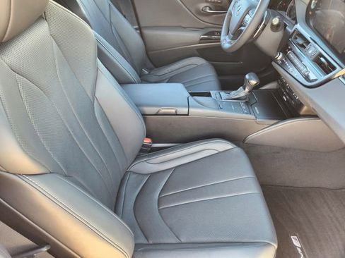 Used 2022 Lexus ES 350 F Sport image 15