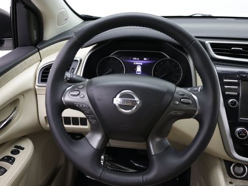 Used 2019 Nissan Murano SV w/ Premium Package FWD image 30
