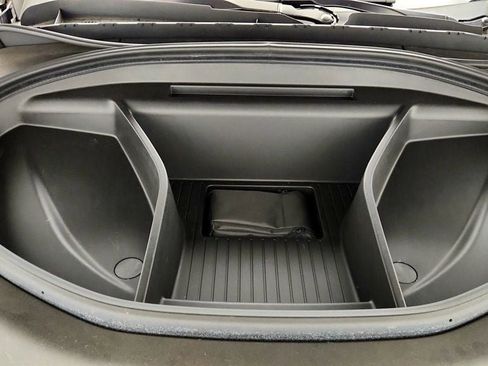 Used 2025 Volvo EX90 Ultra AWD/4WD image 27
