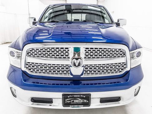 Used 2016 RAM 1500 Laramie w/ Convenience Group AWD/4WD image 10