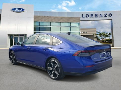 Used 2023 Honda Accord Sport image 7