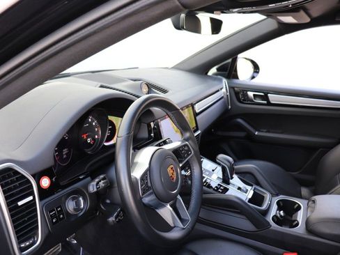 Used 2021 Porsche Cayenne S AWD/4WD image 50