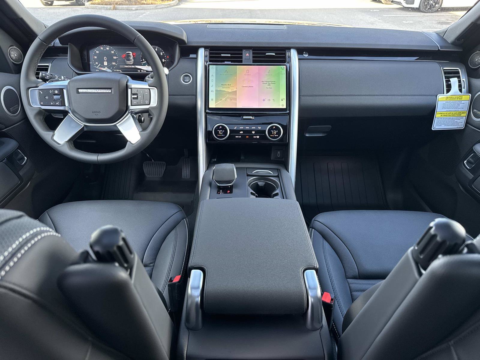 Used 2026 Land Rover Discovery S AWD/4WD image 16