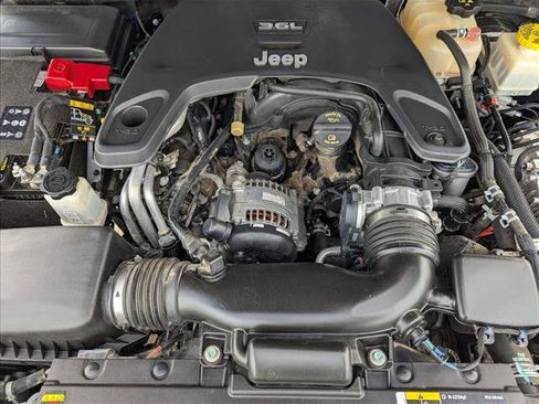 Used 2021 Jeep Gladiator Rubicon AWD/4WD image 21