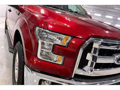 Used 2017 Ford F150 XLT w/ Trailer Tow Package AWD/4WD image 28
