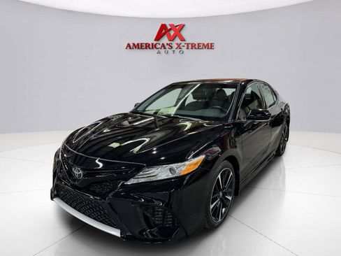 Used 2020 Toyota Camry XSE FWD image 2