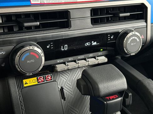New 2026 Toyota 4Runner TRD Off-Road AWD/4WD image 18