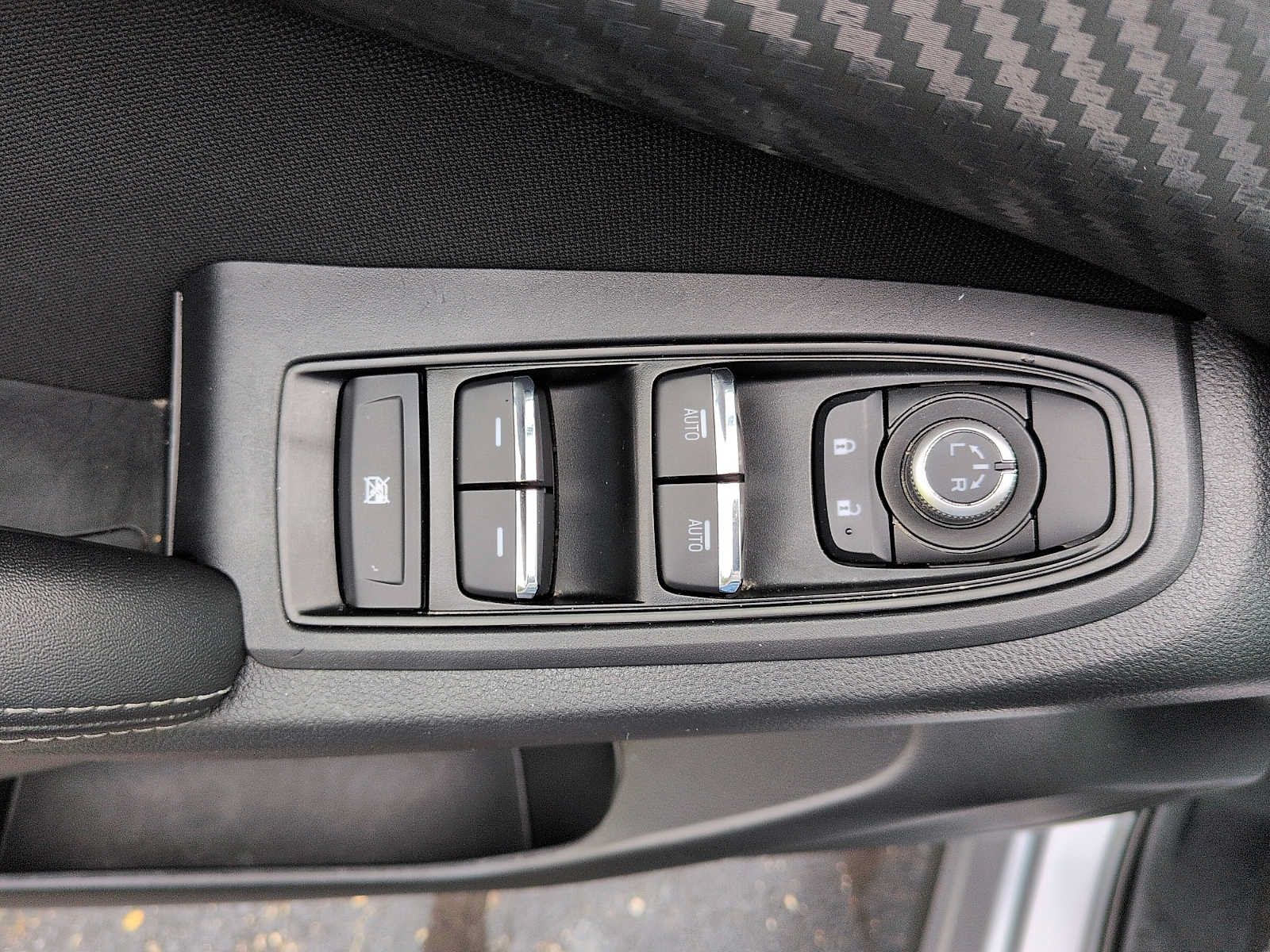 Used 2025 Subaru Ascent Premium AWD/4WD image 13