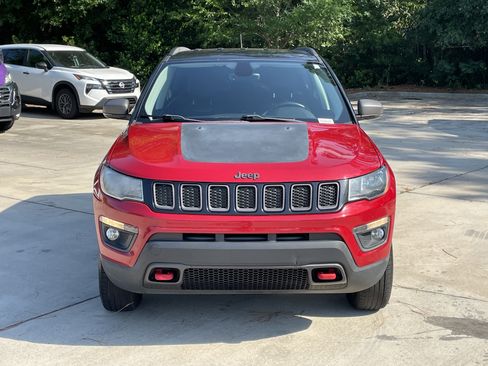 Used 2018 Jeep Compass Trailhawk w/ Popular Equipment Group AWD/4WD image 3