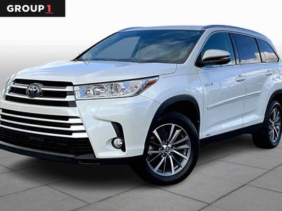 Used 2019 Toyota Highlander XLE