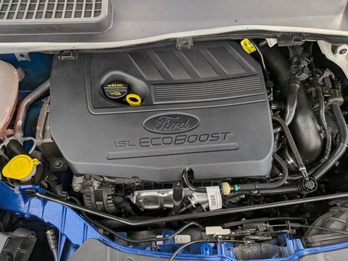 Used 2017 Ford Escape SE FWD image 24