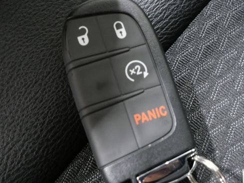 New 2026 Jeep Compass Latitude image 28