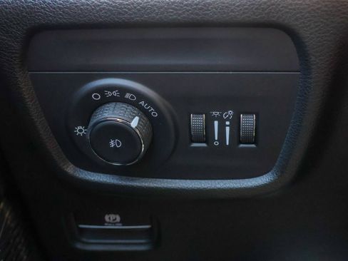 New 2026 Jeep Grand Cherokee L Limited AWD/4WD image 34