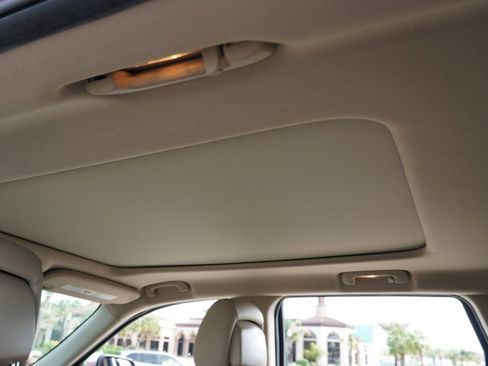 Used 2013 Jeep Grand Cherokee Limited w/ Luxury Group II RWD image 31