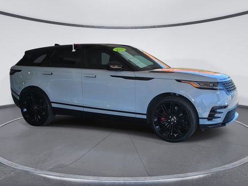 Used 2024 Land Rover Range Rover Velar Dynamic SE AWD/4WD image 2