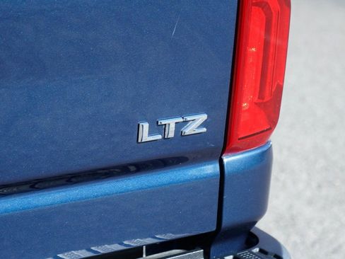 Used 2020 Chevrolet Silverado 2500 LTZ image 47