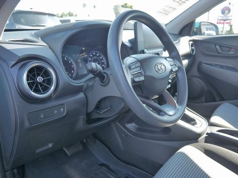 Used 2022 Hyundai Kona SE w/ Cargo Package image 20