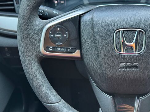 Used 2017 Honda CR-V LX image 19