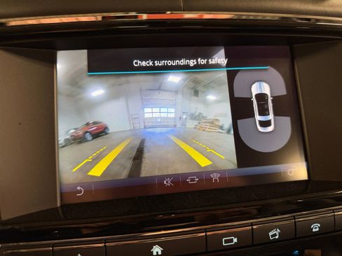 Used 2017 Jaguar XJ L Portfolio AWD/4WD image 34