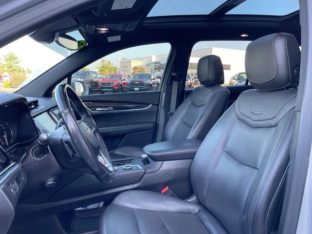 Certified 2020 Cadillac XT6 Premium Luxury FWD image 11