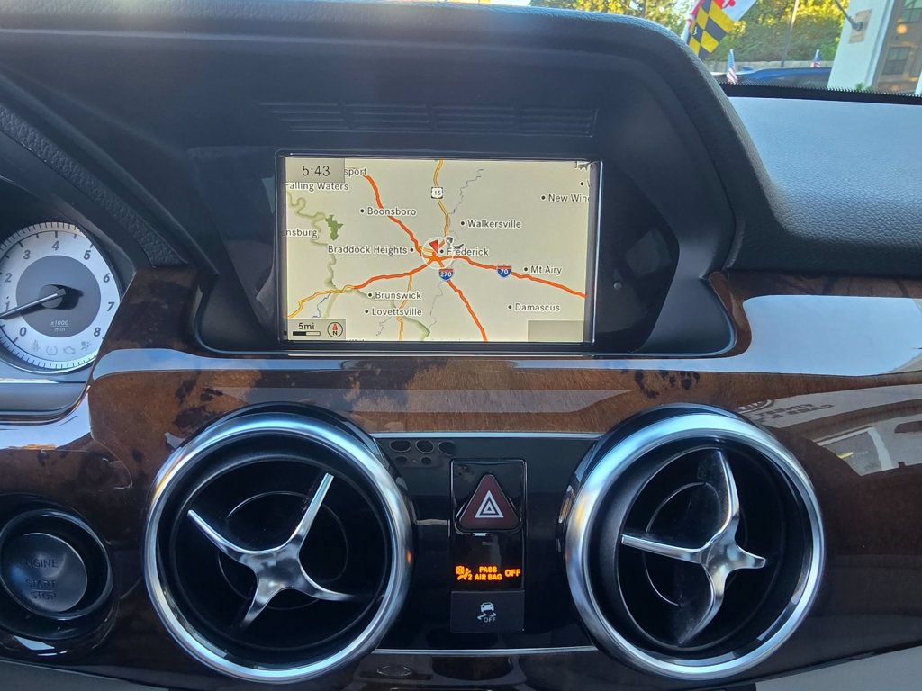 Used 2013 Mercedes-Benz GLK 350 4MATIC image 23