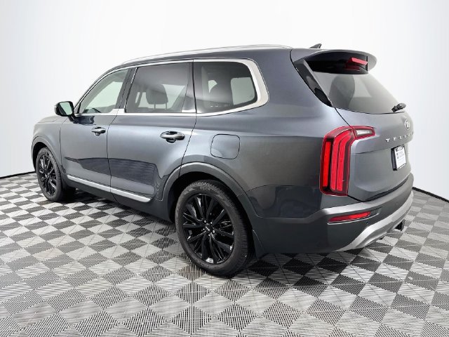 Used 2021 Kia Telluride SX w/ Towing Package FWD image 5