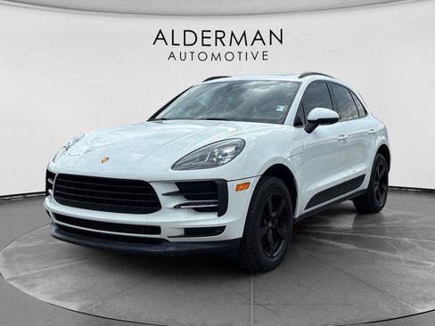 Used 2020 Porsche Macan AWD/4WD image 1