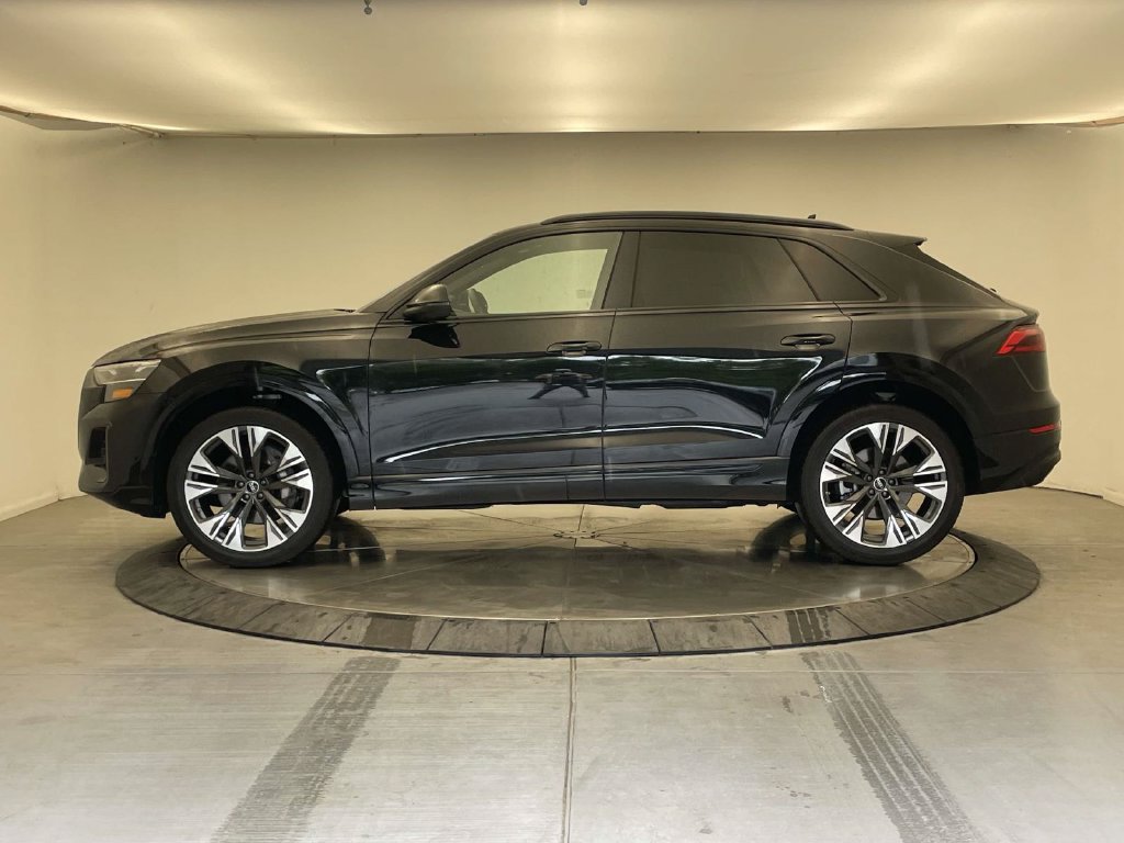 Certified 2025 Audi Q8 Premium w/ Black Optic Package AWD/4WD image 2
