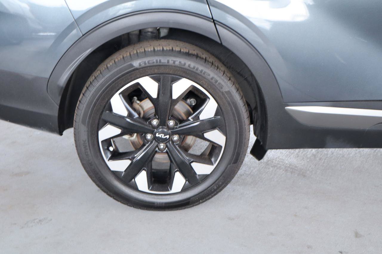 Used 2023 Kia Sportage X-Line w/ X-Line Premium Package AWD/4WD image 5