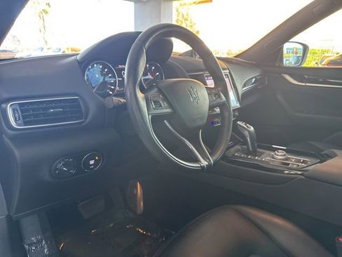 Certified 2022 Maserati Levante Modena AWD/4WD image 12