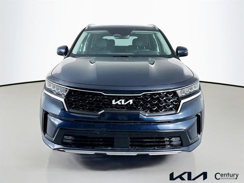 Certified 2023 Kia Sorento EX AWD/4WD image 2