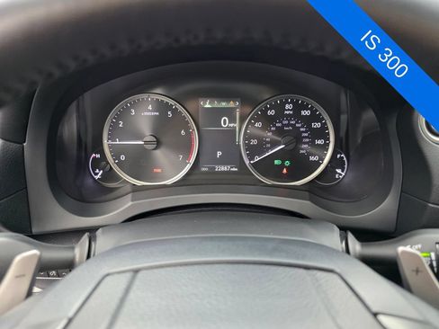 Used 2023 Lexus IS 300 w/ Premium Package RWD image 21
