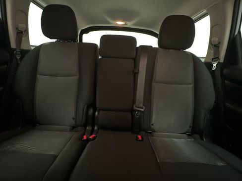 Used 2019 Nissan Pathfinder SV w/ SV Tech Package AWD/4WD image 13