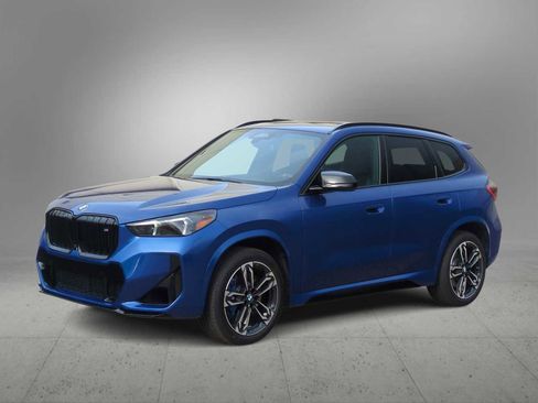 Used 2025 BMW X1 M35i w/ Premium Package image 4