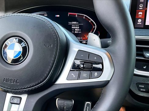 Used 2023 BMW X4 xDrive30i w/ M Sport Package AWD/4WD image 22
